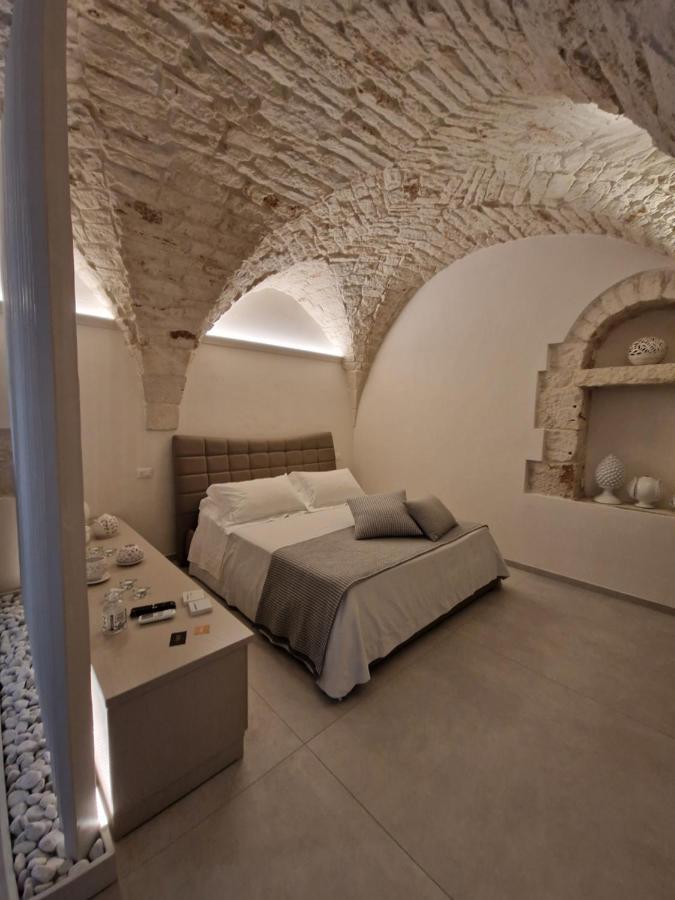 Pirano Suite Ceglie Messapica Exterior foto